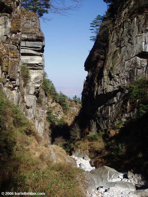 View of the "Cangshan Grand Canyon" in the mountains above Dali, Yunnan, China